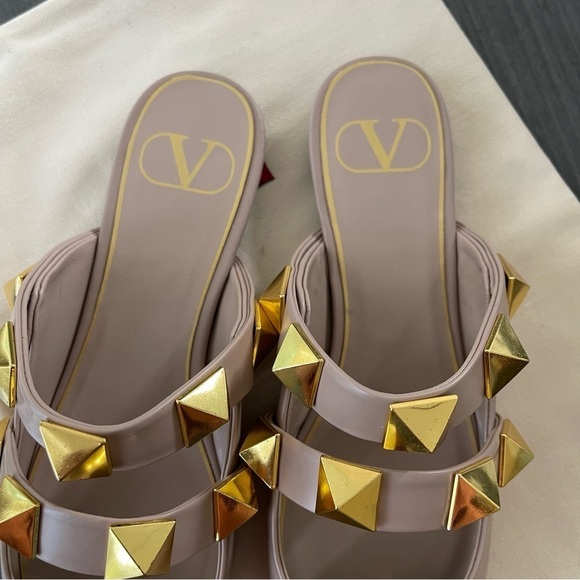 Valentino Beige Leather Rockstud-embellishment pointed-toe mules size 7.5 NEW! - Picture 7 of 12